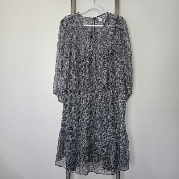 ⭐️40% Off⭐️ Old Navy Sheer Star Print Dress - Picture 1 of 10